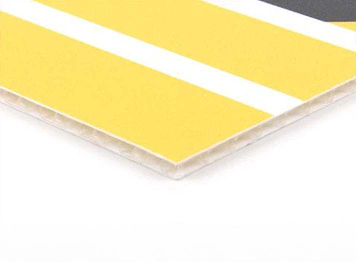 Akylite® (Plex) - Starkes, leichtes und PVC-freies Material MAXPRINTO