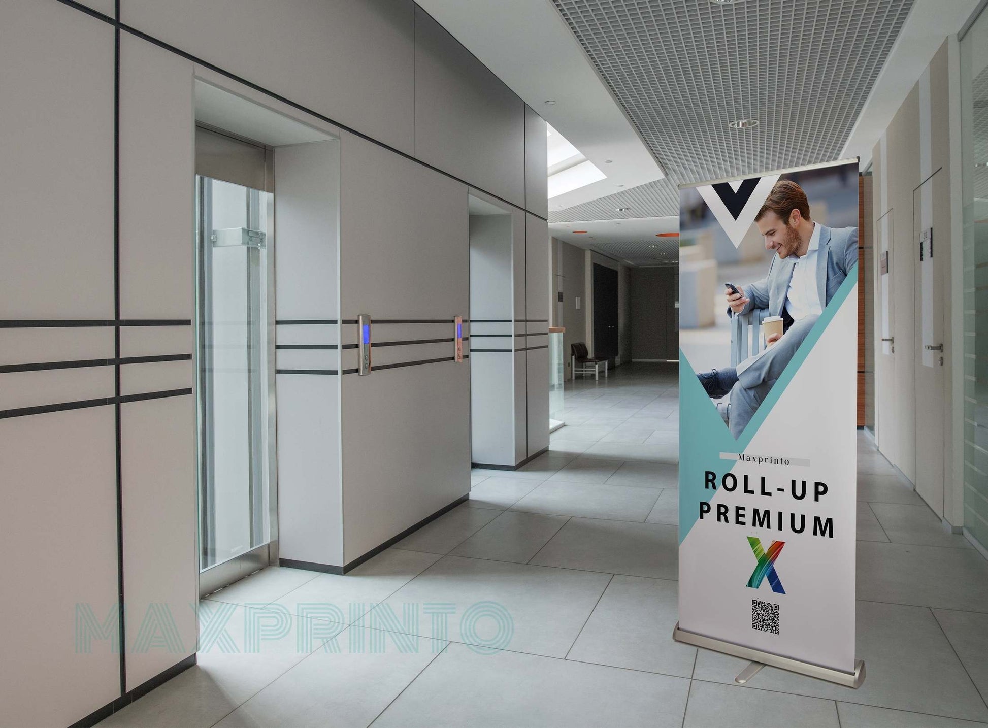Roll-Up - Freistehendes Banner mit Rollsystem MAXPRINTO